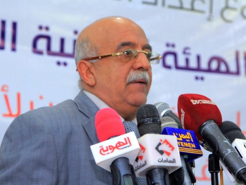 في ورشة مشروع إعداد الاستراتيجية الوطنية لمكافحة الفساد  الرهوي :مكافحة الفساد مفتاح بناء الثقة، وأساس قوي وفاعل للنمو الاقتصادي المستدام الذي ينشدة المجتمع