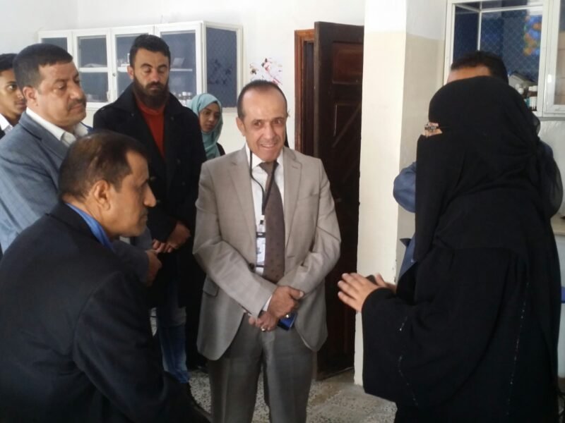 زيارة مفاجئة للكلية العالمية للعلوم الطبية والتقنية تبهر وزير التعليم الفنيوالتدريب المهني
