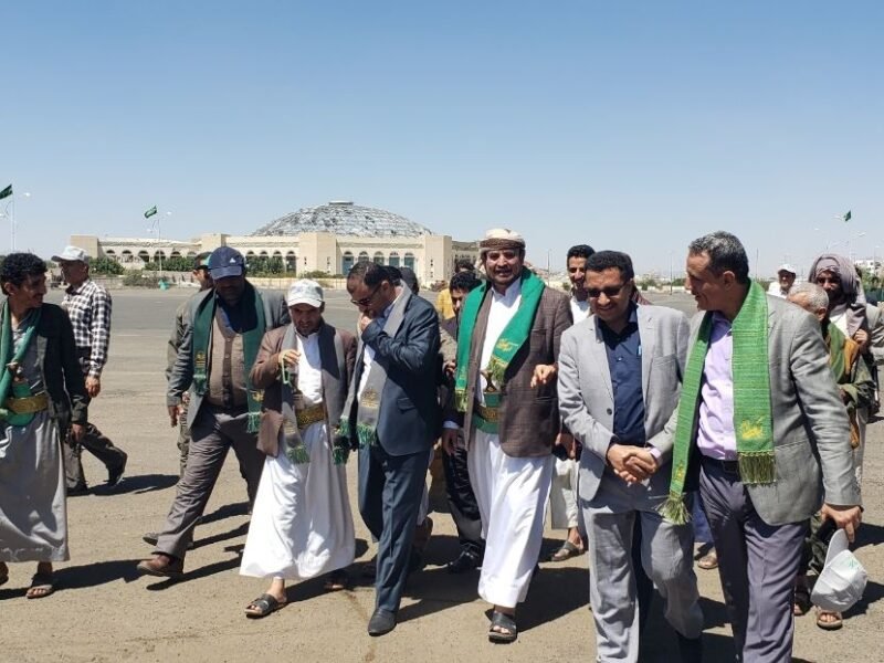 وزراء الإعلام والمواصلات وأمين العاصمة يتفقدون استعدادات ساحة ملعب الثورة لاستقبال حرائر اليمن في ذكرى المولد النبوي الشريف