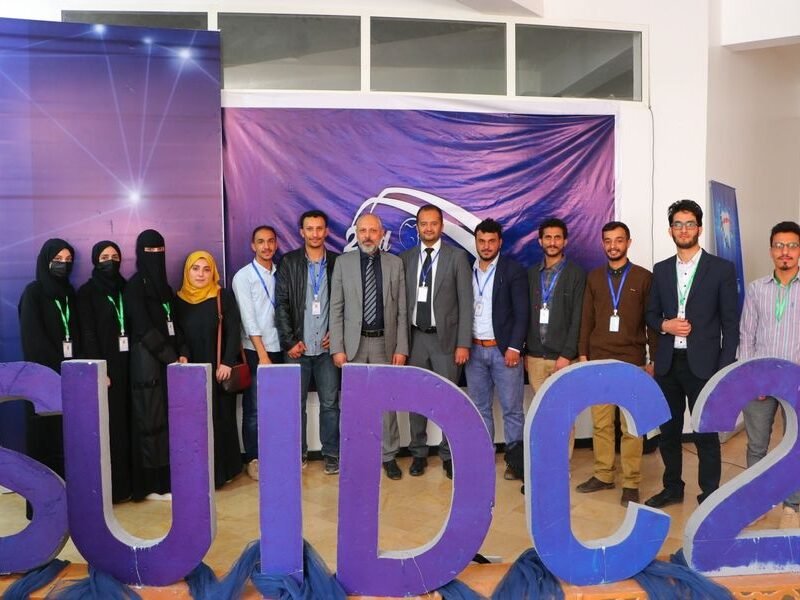 الجامعة الإماراتية تحصد المركز الثاني في مسابقة مؤتمر ومعرض جامعة صنعاء الدولي الثاني لطب الأسنان