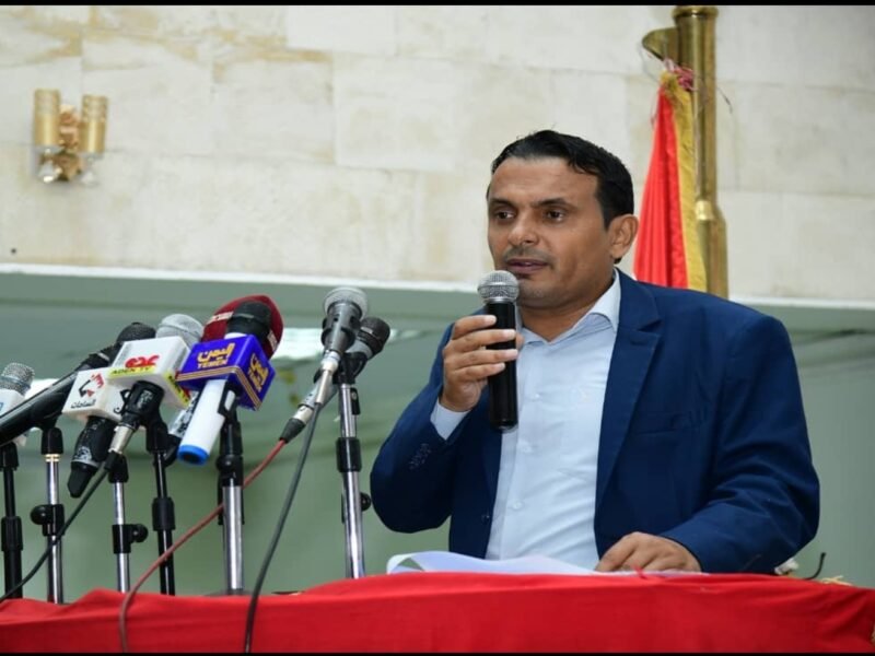 علي الديلمي  : الولايات المتحدة وبريطانيا قامتا بتشكيل غطاء دولي للتستر على الجرائم الوحشية للعدوان وانتهاكاته في اليمن