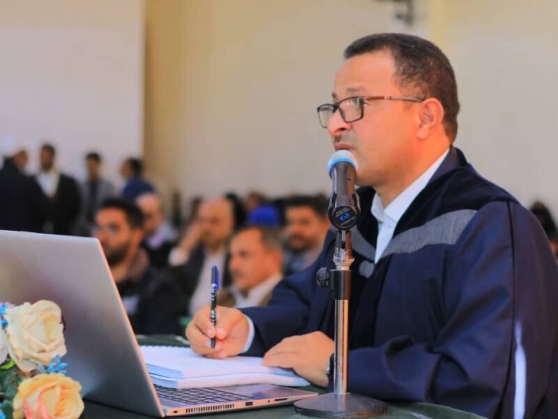 الماجستير بامتياز في الإدارة العامة للباحث محمد شرف الدين من جامعة صنعاء