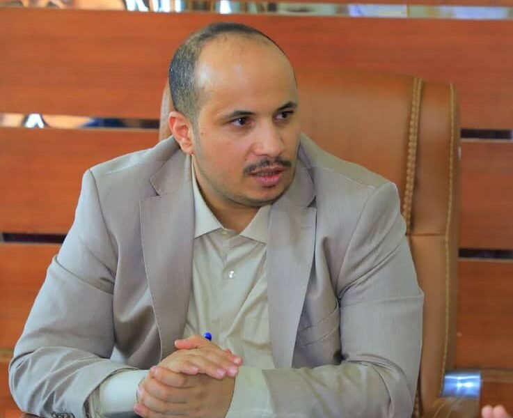 وزير الصناعة يهنئ قائد الثورة والرئيس المشاط بعيد الأضحى