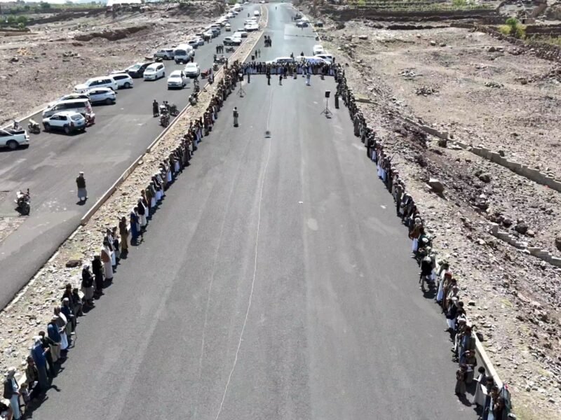 قبائل عيال سريح تدشن توقيع وثيقة الشرف القبلية وتعلن النفير العام لمواجهة العدوان الأمريكي على اليمن 