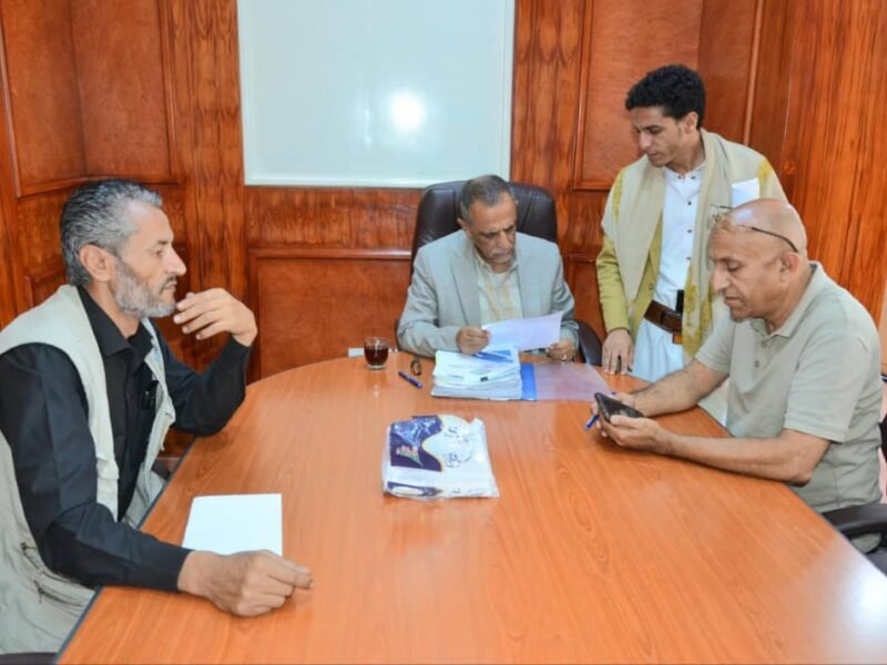 نائب مدير عام هيئة المواصفات يناقش احتياجات المواطنين خلال اليوم المفتوح