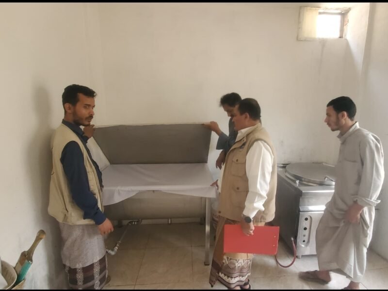 المواصفات والمقاييس تنفذ حملة تفتيشية مفاجئة على المنشآت بمحافظة حجة