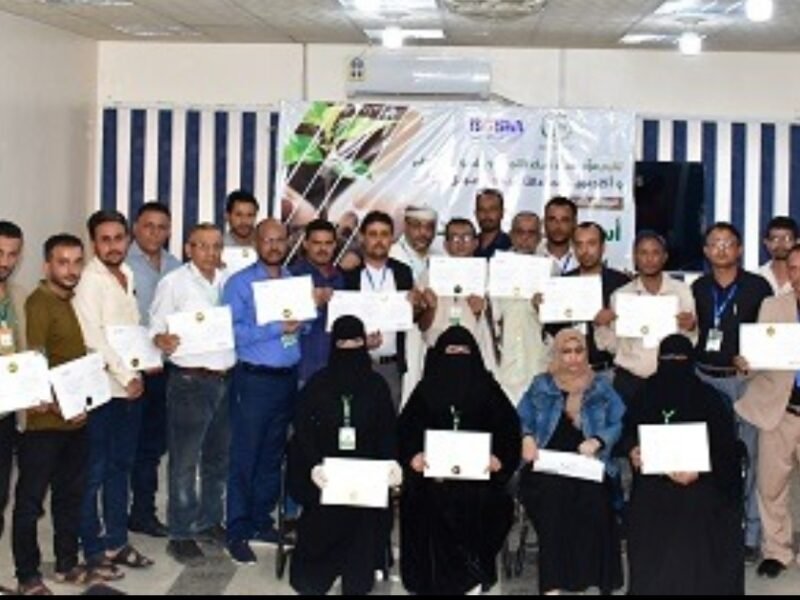 نماء للتنمية تختتم برنامجاً تدريبياً في إعداد وإدارة المشاريع الإنسانية لموظفيها في فروع تعز