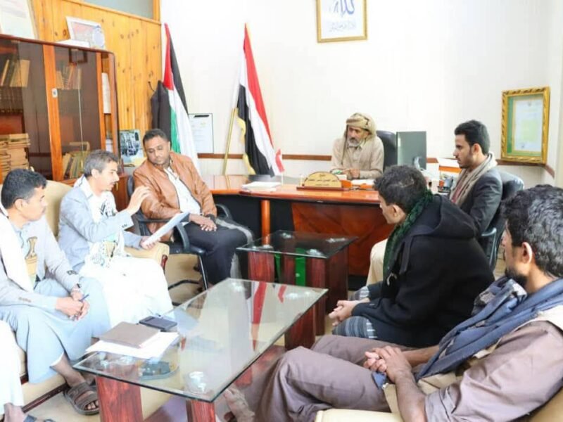 اجتماع برئاسة نائب وزير الإدارة والتنمية المحلية لمناقشة تمكين الأُسر المُهَجَّرة في عملية التنمية