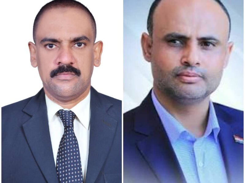 محافظ سقطرى اللواء هاشم بن عايود السقطري  يعزي فخامة الرئيس مهدي المشاط في وفاة والدته